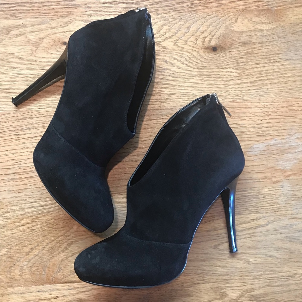 Guess Black Suede Stiletto Ankle Booties - Picture 1 of 8